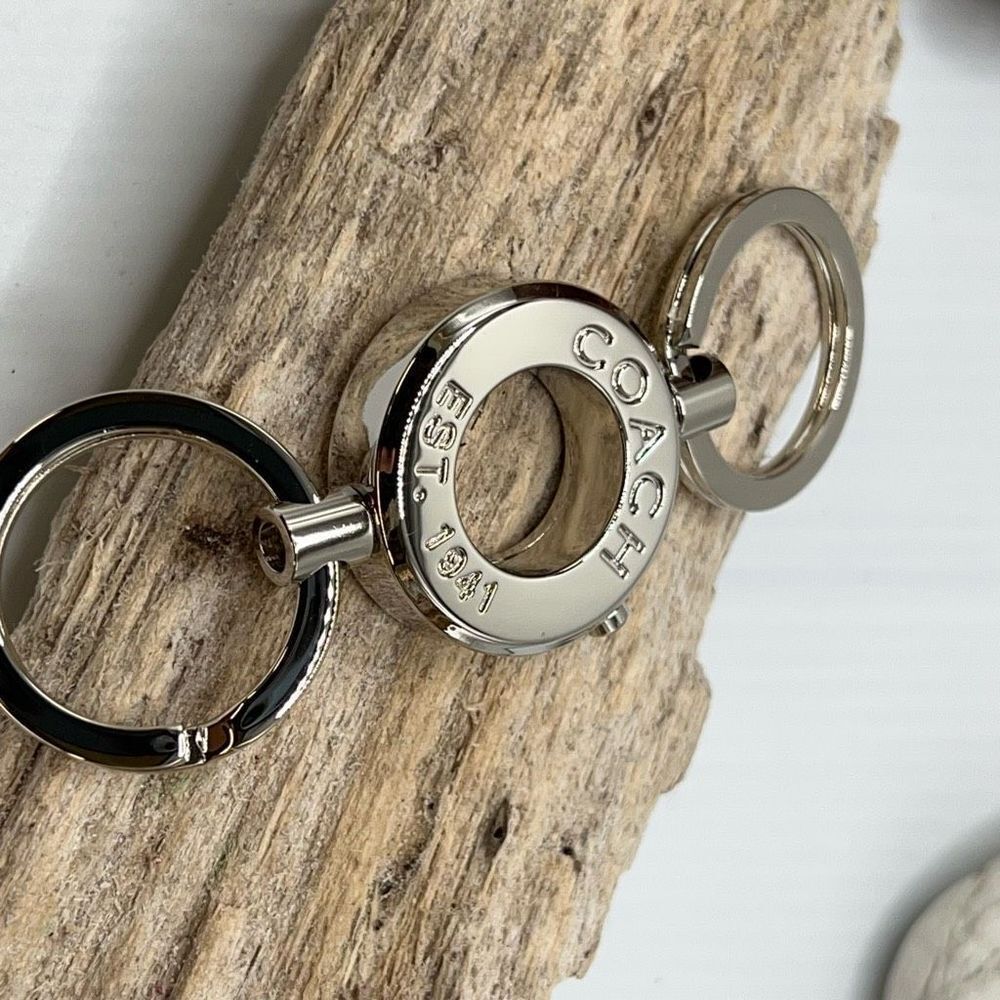 Silver Coach Dual Fob Purse Cham Key Chain - Picture 7 of 7